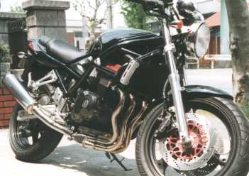 Bandit400V